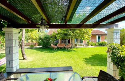 Asteraki Beach House by DadoVillas - Foto 8