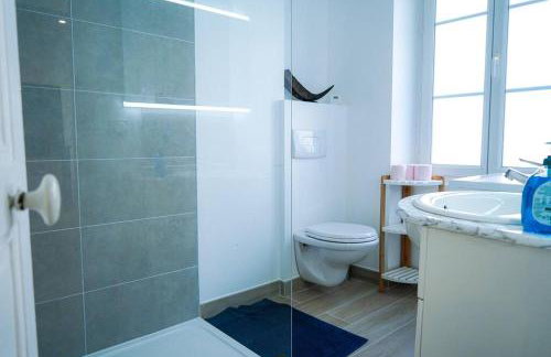 Le Voltaire • Proche Gare • Moderne - Photo 16