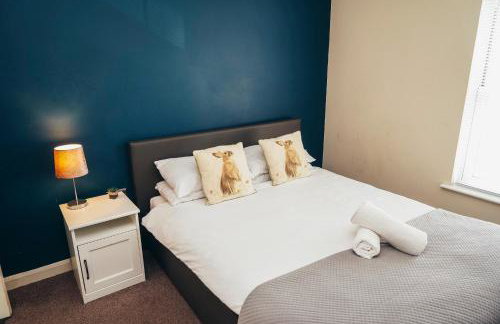 Large Apartments next to East Midlands Airport with Free Gated Parking! - Photo 24