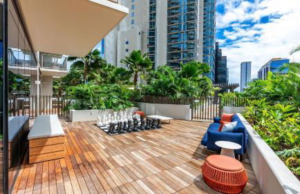 Honolulu Luxury Condo w Resort Amenities Private Courtyard Access - Foto 42