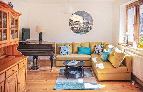 Beautiful Home In Myslenice With Wifi - Foto 3