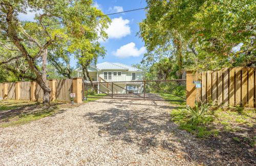 Sea La Vie-Brand New Dock Home on the Bay - Foto 9