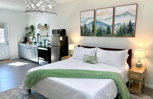 Romantic King Bed, Heart Shaped Hot Tub, Fire Pit - Foto 45