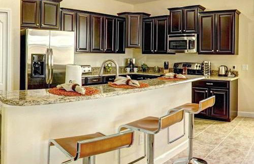 2353vd - Providence A Gated Golf Community 4 Bedroom Home by RedAwning - Foto 6