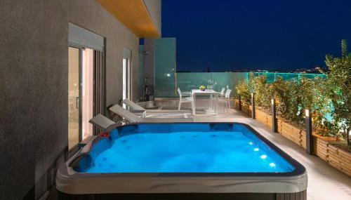 Rhodes Skyline Suite With out Door Jacuzzi Sea View - Foto 3, Garden, sunbed, Garden view