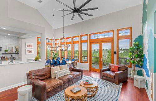 Luxurious Lake Park House: Sleeps 25, Pool, Hot-tub, Firepit and Game Room! - Foto 78