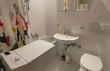 Cosy Accommodation - very central - Photo 18