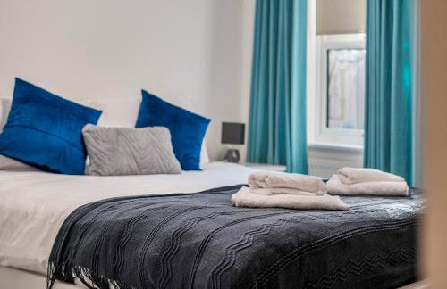 Walton Hidden Home with Free Parking - Pass the Keys - Foto 15