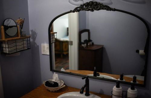 Historic 1914 Cottage, Near Downtown, UNR & Hospitals, Early Check In - Foto 28