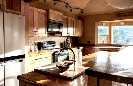 13 acres Perfect for Groups! 3BR Sleeps 8-10 - Foto 17