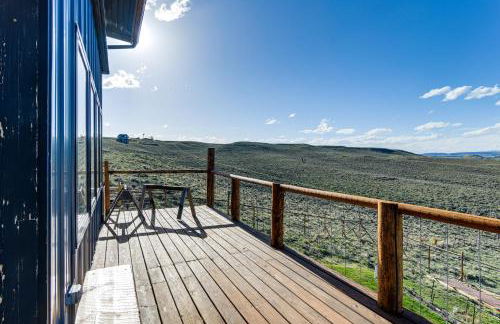 5 Mi to Lake Secluded Pinedale Retreat with Sauna! - Photo 25