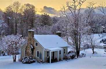 Historic Cabin near Luray Caverns Perfect for a Family Vacation in Virginia - Foto 35