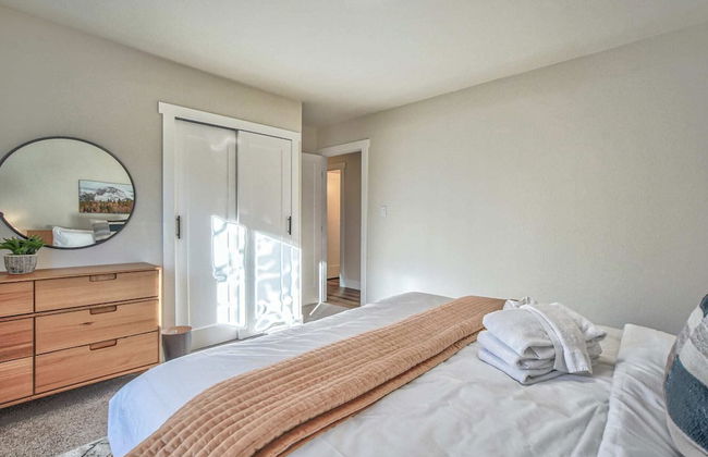 4bdgame Loungehot Tubdog Friendlyclose to AF Academy - Foto 10