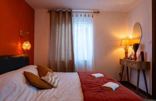 Appartement Standing piscine intérieur privatisée . - Foto 7