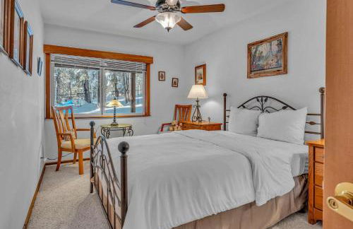 Handcrafted Tahoe Retreat Walk to Beach & Ski - Foto 16