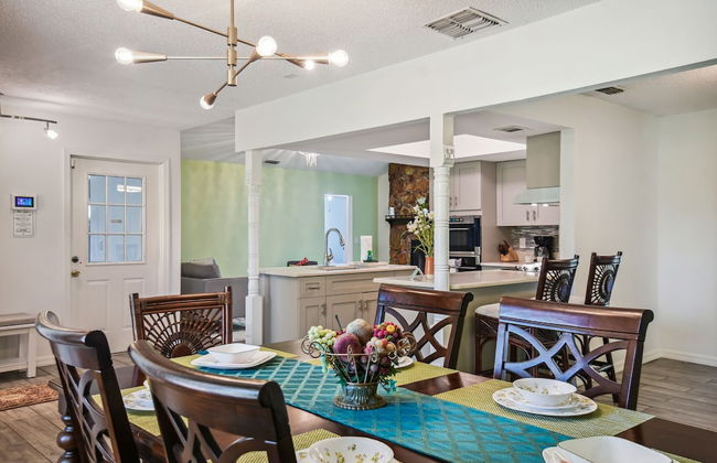 TRANQUILITY. Gated Estate Home. Privacy. - Foto 9