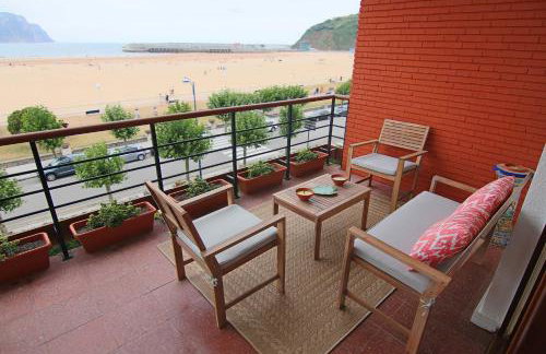 Piso con vistas a la playa de Laredo - APARTAMENTO BELLAVISTA - Photo 17