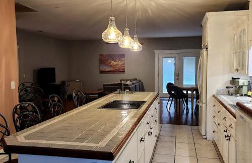 Picturesque Cottage with Pond Views Great for Family Getaways in Georgia - Foto 12