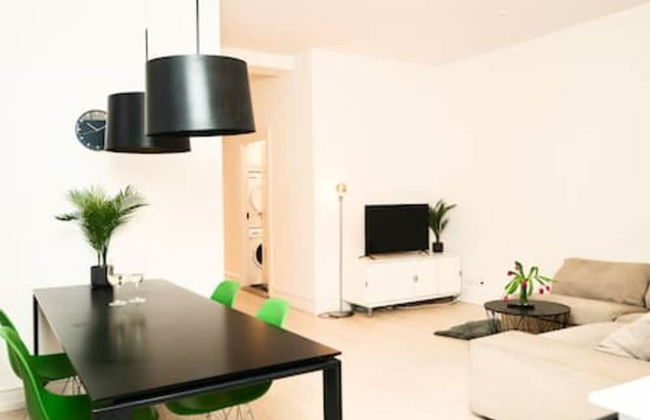 Luxe Apartment Escape - Foto 12