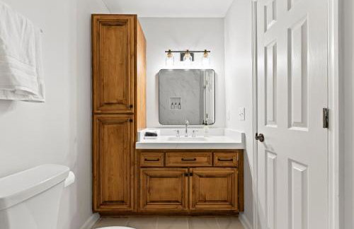 Aubie's Hangout - Walk to Downtown & Campus! - Foto 35