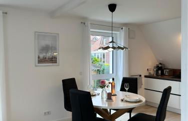 Helle, großzügige Ferienwohnung für 2 - 3 Personen mit Parkplatz + E-Ladestation in Buchholz, Nordheide - Foto 5