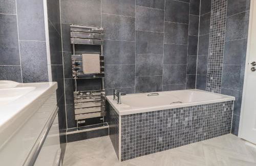 Flat 3, Sandridge Court - Foto 16