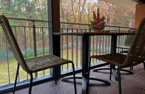 Modernes Ferienhaus am See mit Garten - Photo 38