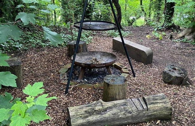 Woodland Cabin Retreat in Alfriston - hot tub - Foto 12