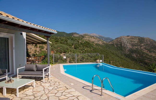 Luxury Villa With Stunning Views in Lefkada - Foto 27
