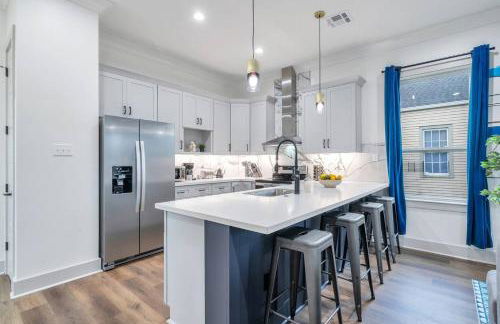 Charming Fire Pit Stay Mid-City Festive Season - Foto 11