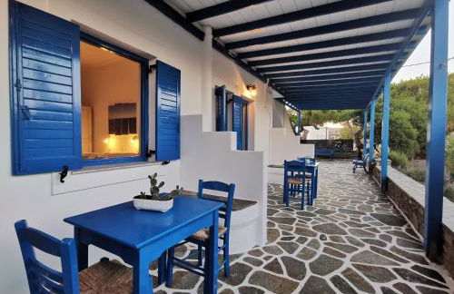 Helen's Minimal Studios & Apartments - Photo 44