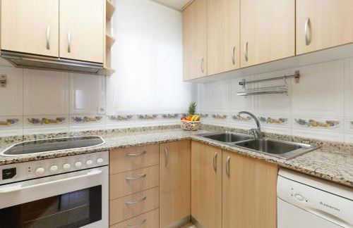 LetsGo Sagrada Familia Penthouse - Photo 14