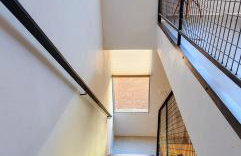 Chic Townhome Haven rooted Downtown - Foto 7