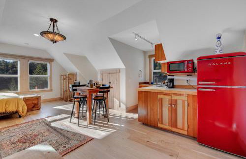 Mendocino Redwood Retreat Home & Cottage - Foto 44