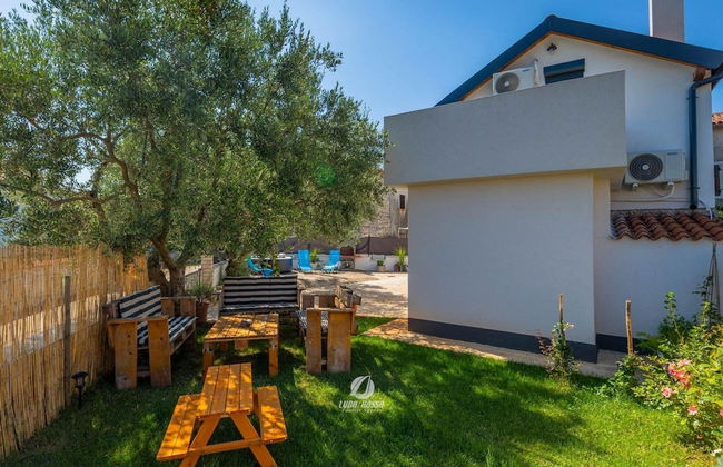 Adorable Home With Private Garden and Bubble Bath - Foto 35