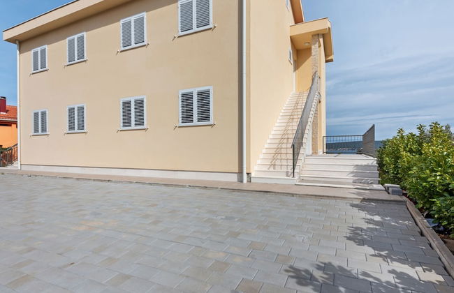 Simplistic Apartment in Neviđane near Sea Beach - Foto 19