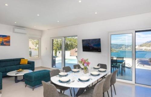 Luxury Villa Navis - Villa - Photo 5