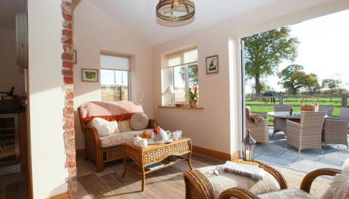 Deerholme Cottage - Photo 3