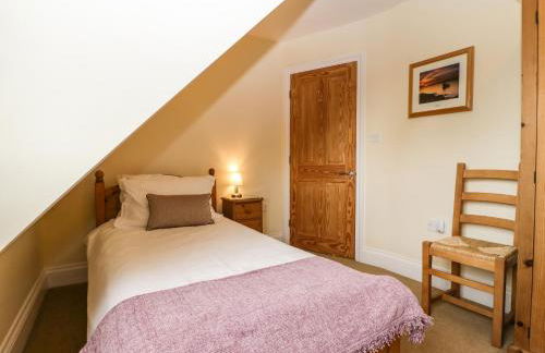 Belview Cottage - Photo 22