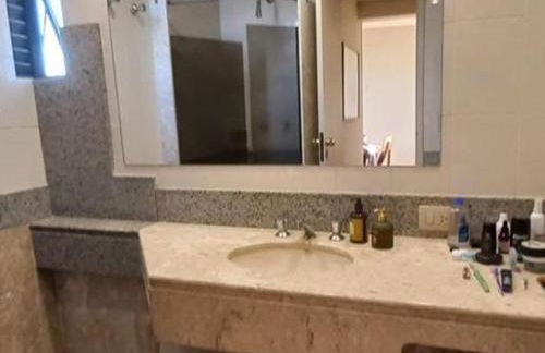 Apto-Flat privado com COZINHA, LAVANDERIA, BANHEIRO COM DUCHA e GARAGEM - Foto 16