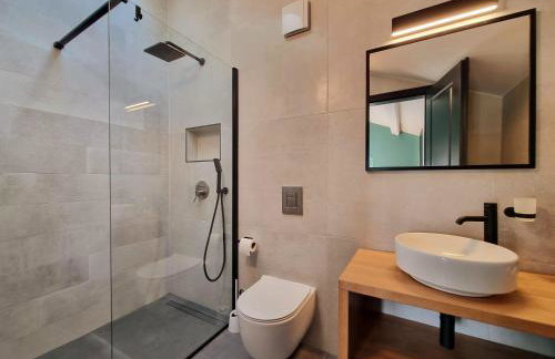 Villa Qualia - Heated pool, 4 bedrooms, 2 kitchens, Stylish interior - Foto 38