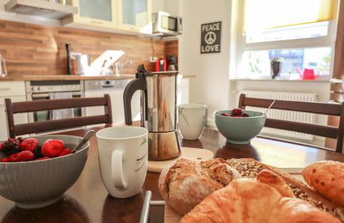 MD-8 Kleiststrasse 4 - Zentral nur 5min bis zur Innenstadt - 2Schlafzimmer-Smart TV-Badewanne-Innenhoflage - Photo 12