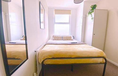 Group accommodation Wolverhampton - Foto 4