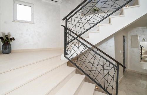 Luxury Beachfront Villa Sea Queen - Kastela - Foto 31