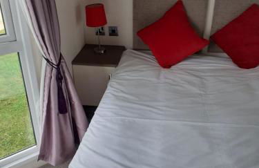 3 Bedroom caravan St osyth beach holiday park with free WiFi and parking - Foto 20