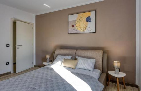 Amazing Apartment In Kanfanar With Wifi - Photo 39