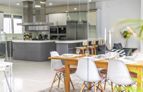 Casa Familiar 9 Pax, Smart TV, Centro, Playa, Café, AC - Foto 21