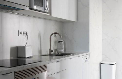 Bungalow with a pool and a terrace - Foto 19