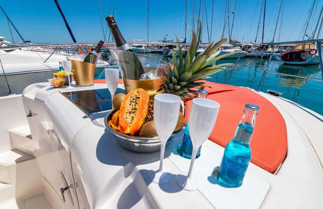 Aluguel de barco com capitão em Fuengirola - Foto 2