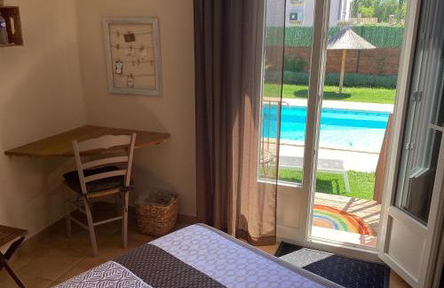 Les chambres d'hôtes d'Eloïse, piscine privée - Foto 16